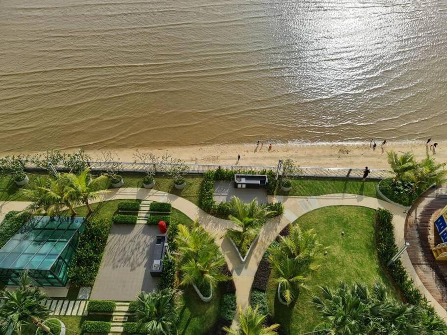 Cozy Seaview Studiosuite Hs Sweet Homestay קואנטאן מראה חיצוני תמונה